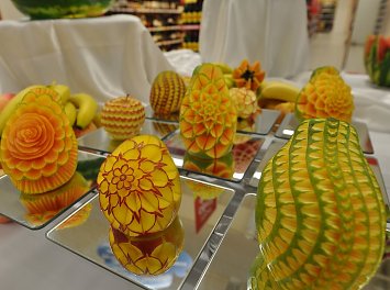 Sculpturi fructe Nunta Satu Mare